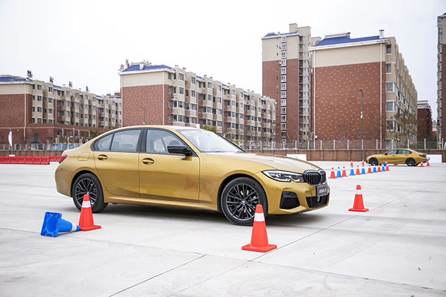 全新BMW 3系媒体试驾会