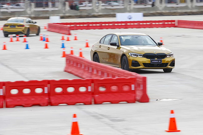 全新BMW 3系媒体试驾会