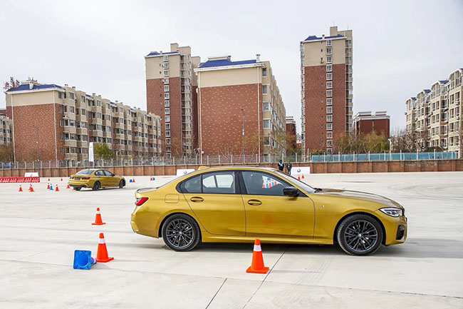 全新BMW 3系媒体试驾会